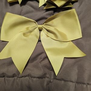 Gold Hair Bow (9)